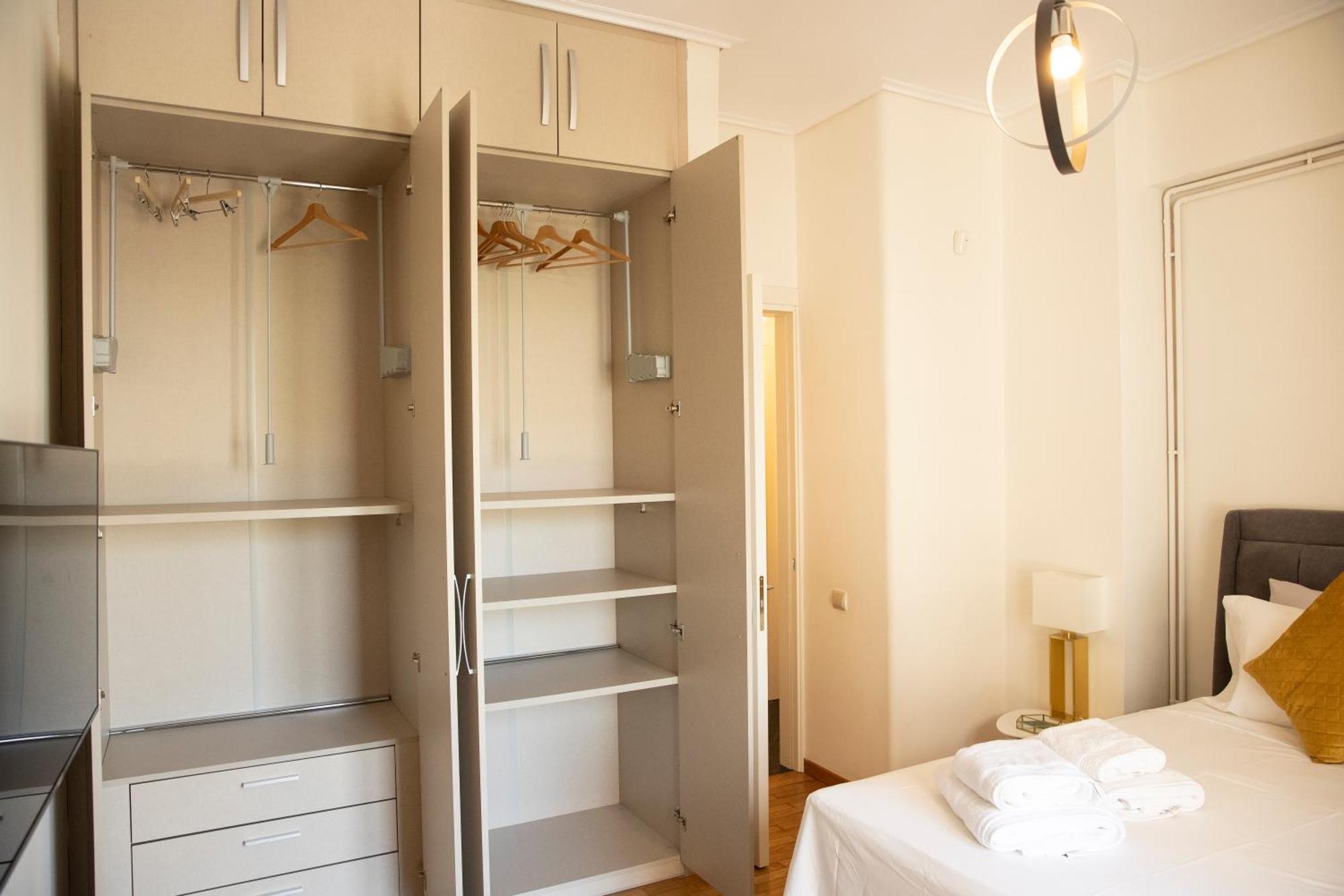 Spacious Glyfada Golf 4Br -Near Beach + Shops Ateny Zewnętrze zdjęcie