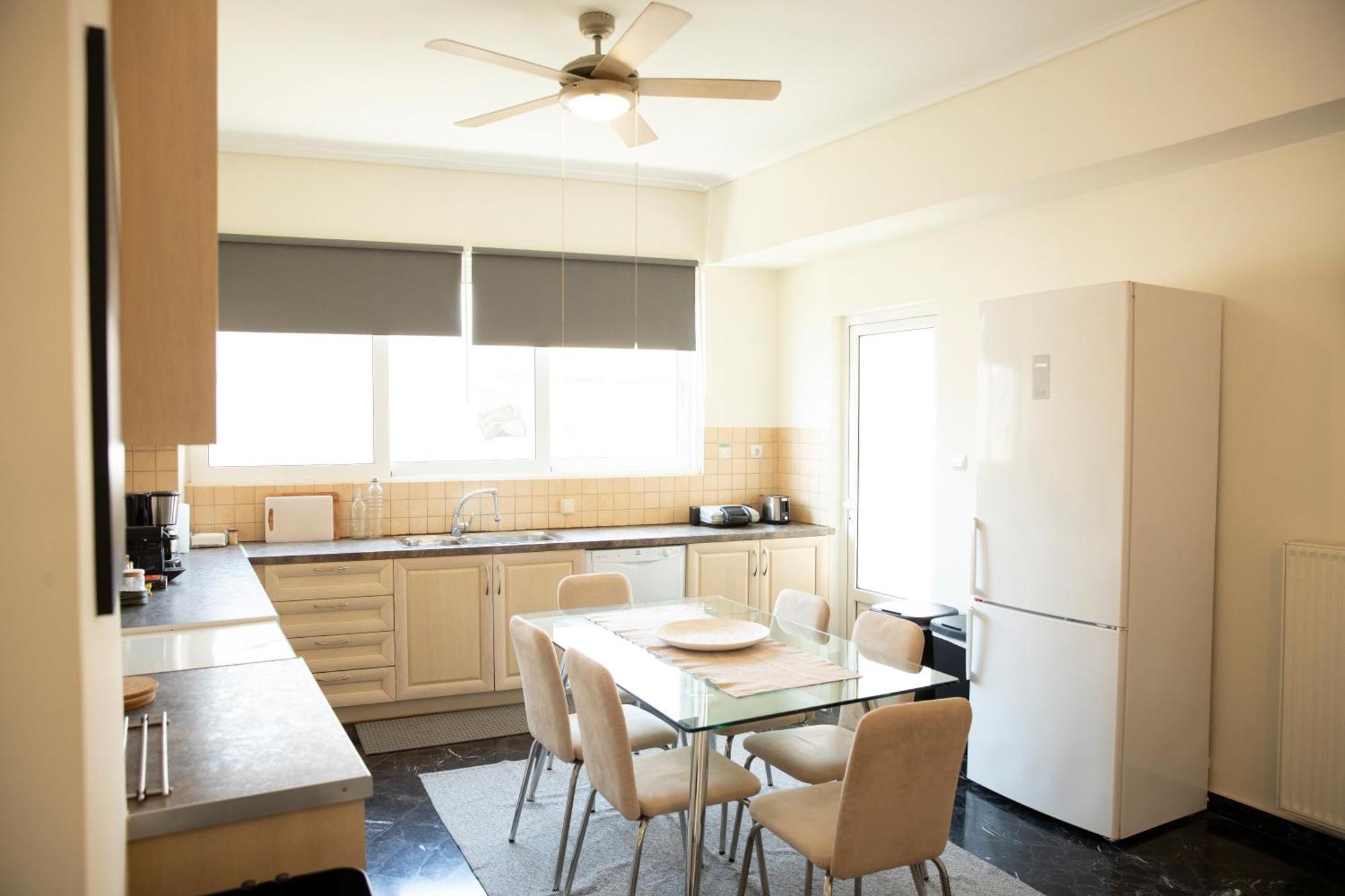 Spacious Glyfada Golf 4Br -Near Beach + Shops Ateny Zewnętrze zdjęcie
